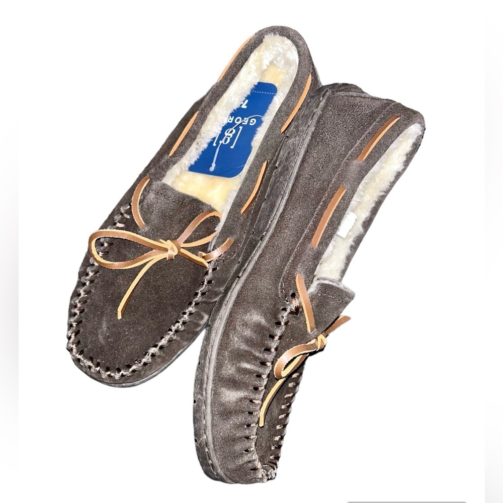 Men’s moccasins